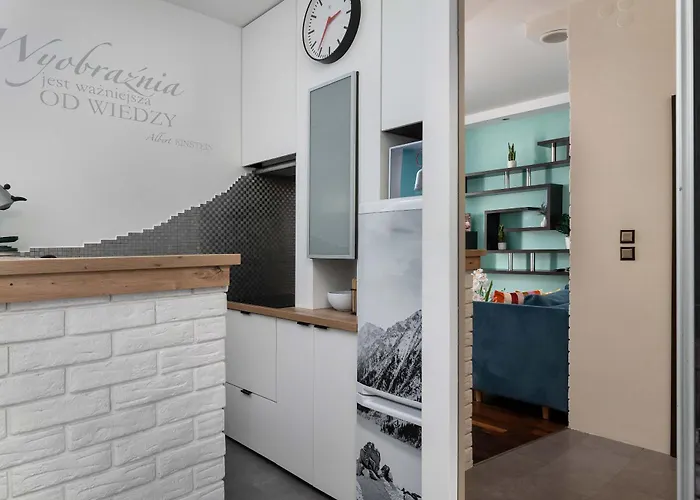 Meiera Charming With Parking And Air Conditioning By Renters * 크라쿠프