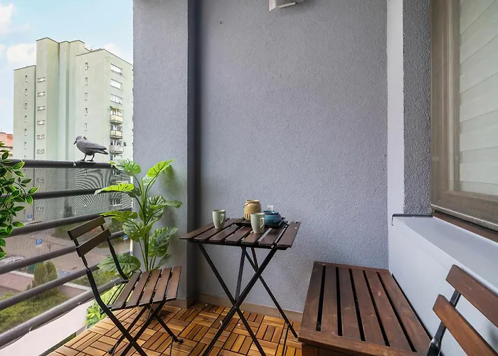 아파트 Meiera Charming With Parking And Air Conditioning By Renters