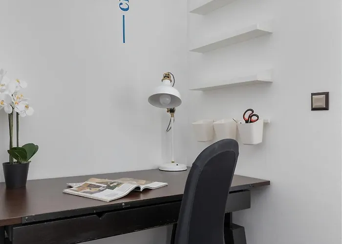 Meiera Charming With Parking And Air Conditioning By Renters * 크라쿠프