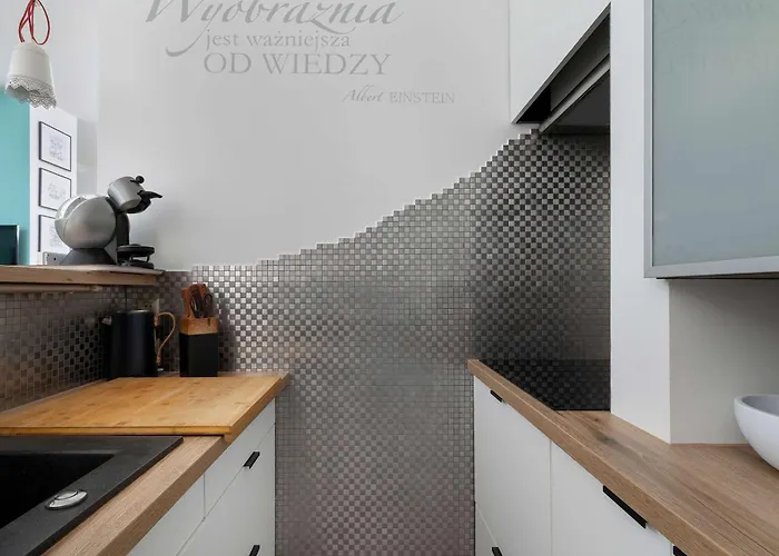 Meiera Charming With Parking And Air Conditioning By Renters 아파트